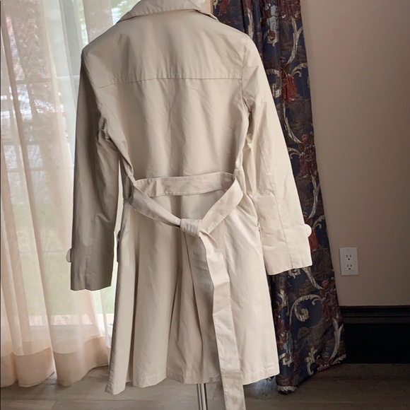 London fog Women trench coat - Picture 3 of 5